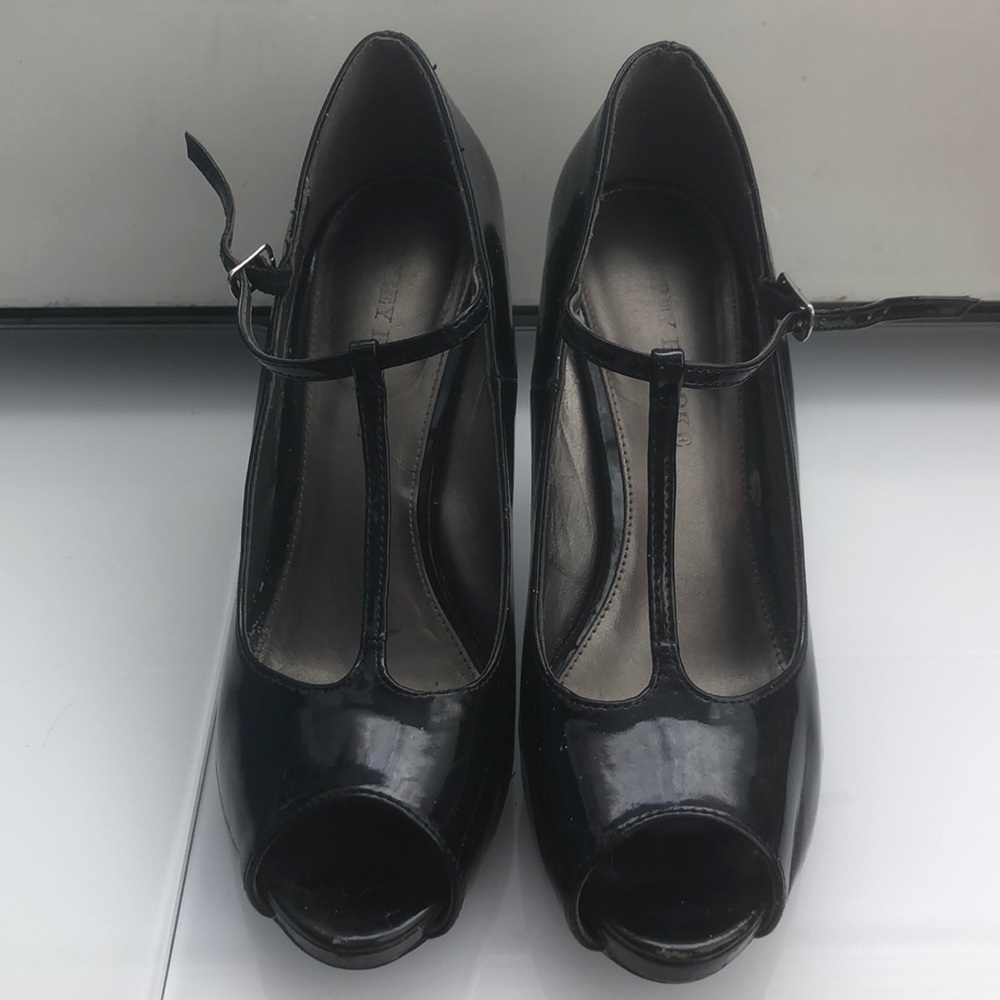 Black platform heels